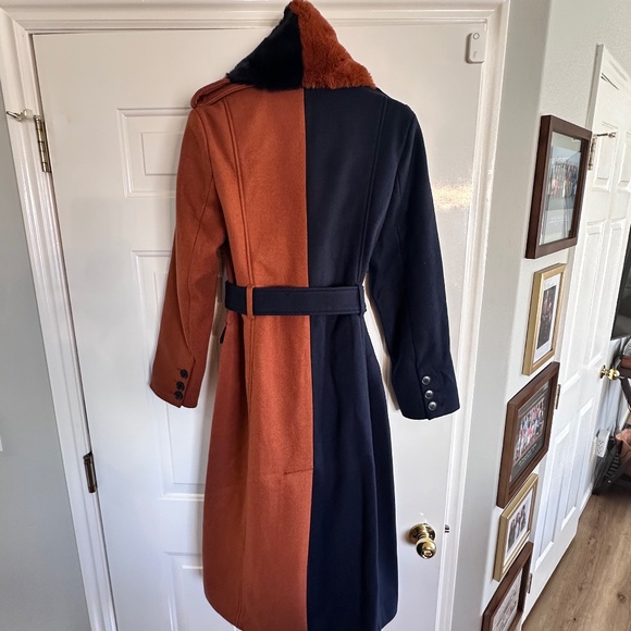 Brand new! Badgley Mischka Terry color blocking Cognac/Navy long coat. Size-M. - Picture 13 of 16